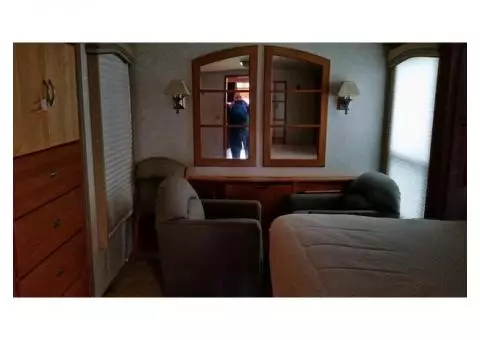 2005 Itasca Suncruiser motorhome