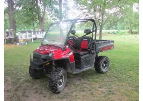 Polaris Ranger side by side