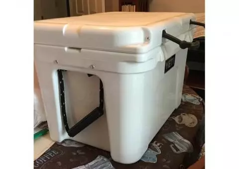 Yeti Cooler 35QT