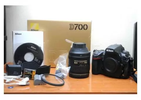 Nikon D700 with Lens 24_120