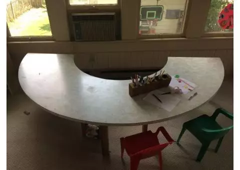 Kid table