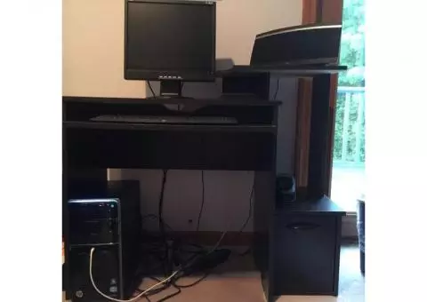 Computer desk