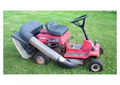 TORO 8-25 RIDING LAWN MOWER TWIN BAG TRACTOR