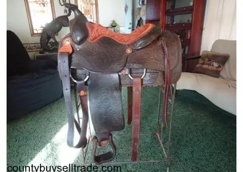 Ryon 15" Roping Saddle