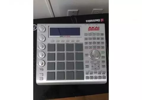 Akai MPC Studio