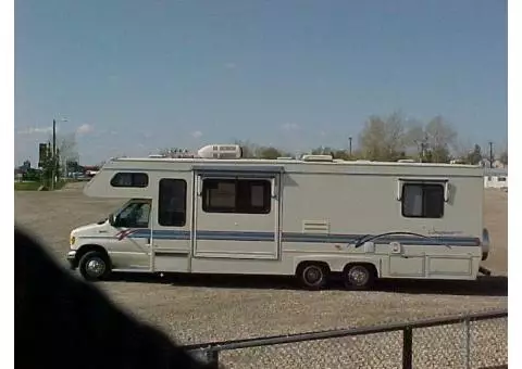 1996 Gulfstream 31’ Class C Motor home