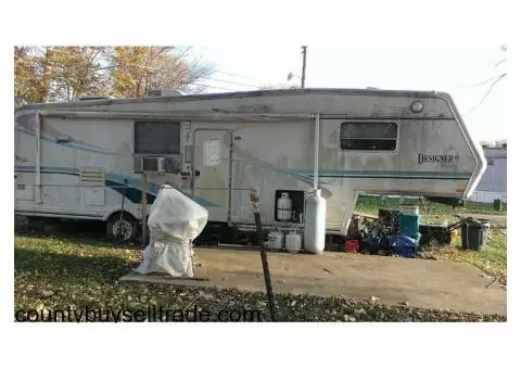 RV FOR SALE TO BE MOVED AS IS