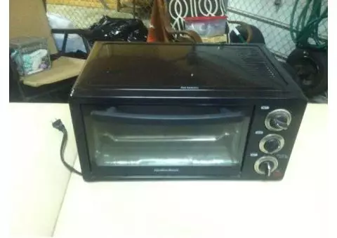 Hamilton Beach Toaster Oven