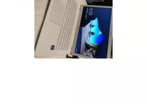 New HP Stream 14in Laptop (White)