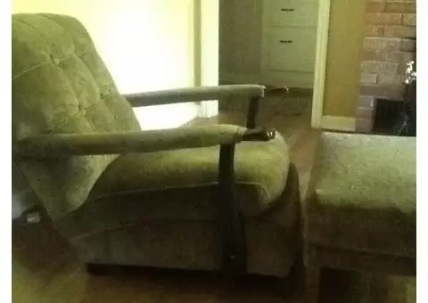 Vintage cigar chair and ottoman