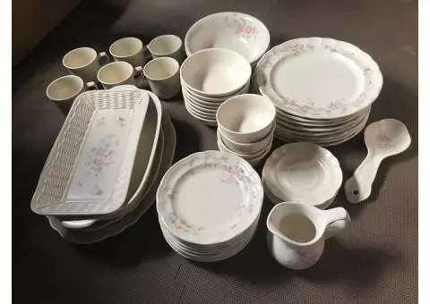 Pfaltzgraff Dishes