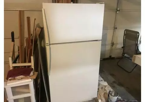 Amana Refrigerator/Freezer