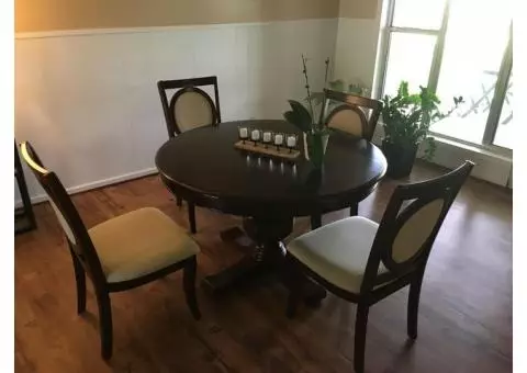 Dining Table Set