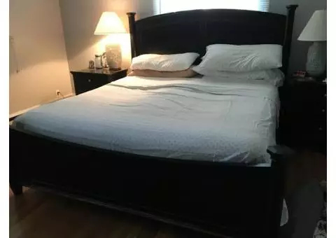 King size bedtroom set