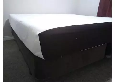 King Comforpedic bed