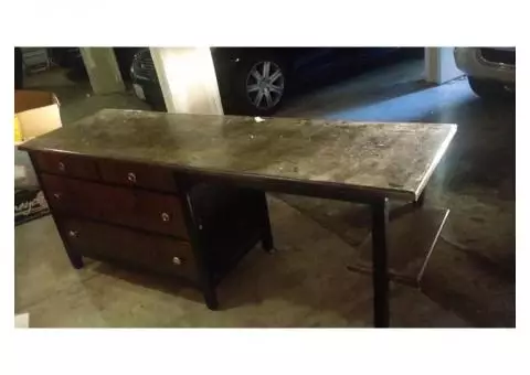 Large desk