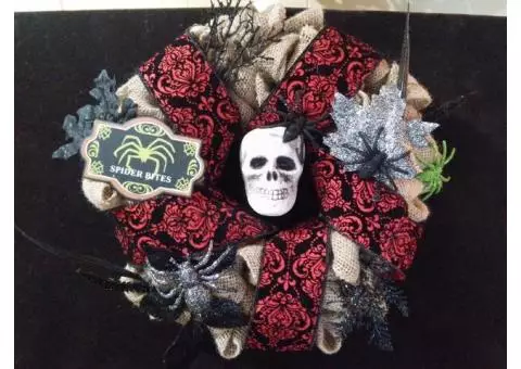 HALLOWEEN WREATH