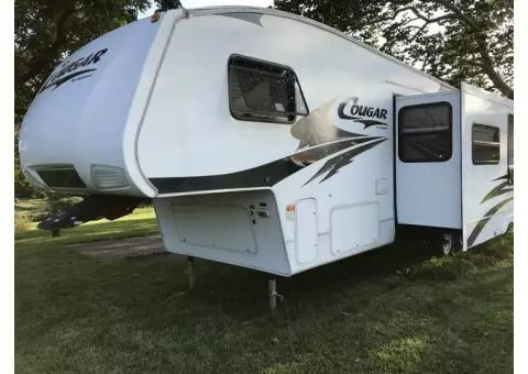 2006 Keystone Cougar 314EFS