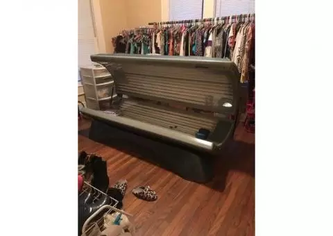 SUNQUEST TANNING BED