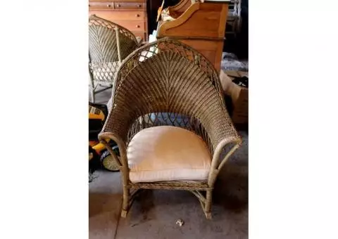 Antique Wicker rocker