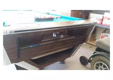 7' Pool Table