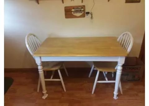 Kitchen table