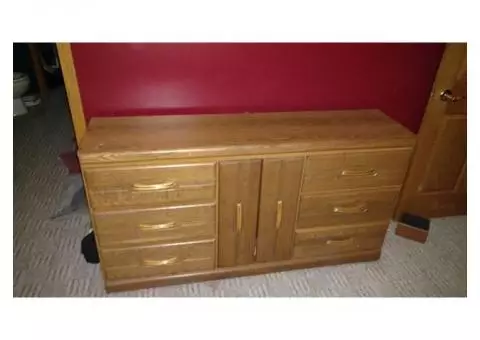 Queen Bedroom set