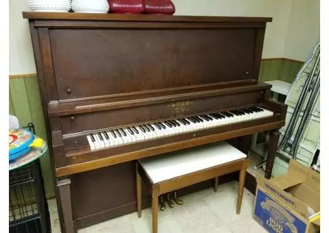 Piano for sale