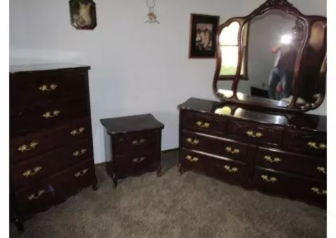 4 pc. bedroom set