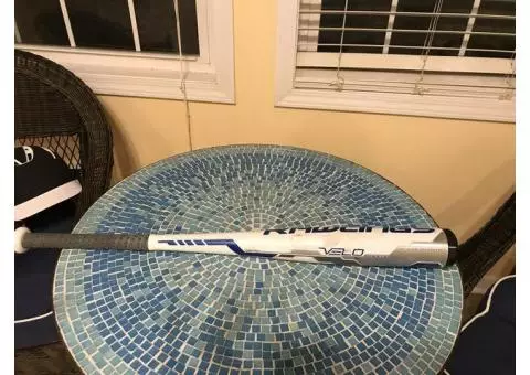 Rawlings Velo bat