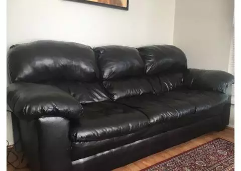 3 Seater dark brown Sofa Soft leather for Sale