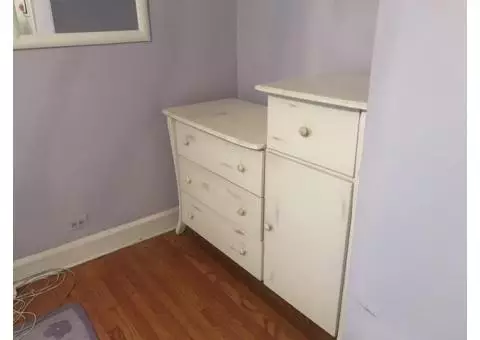 Large Dresser - Perfect for DIY Paint Project