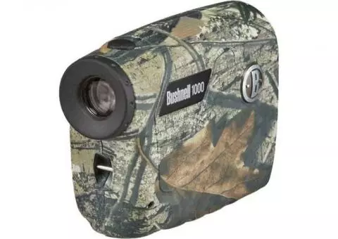 Bushnell Range Finder   BRAND NEW