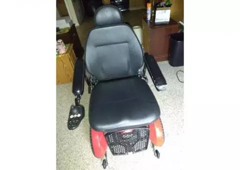 Jazzy Elite power chair