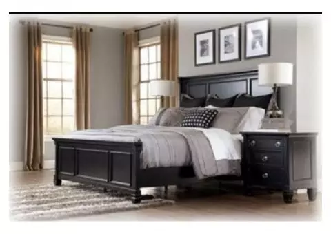 Ashley Greensburg Queen Panel bed with mattress and box springs