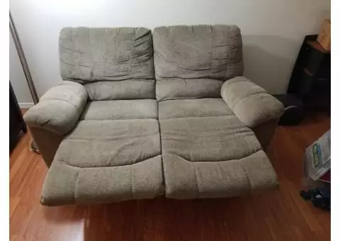 Reclining love seat