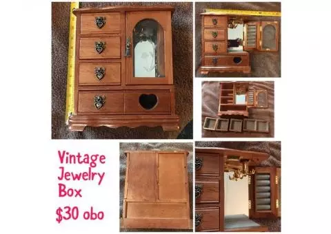 Vintage Jewelry Box