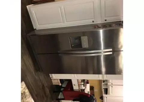 Whirlpool Side by Side Refrigerator