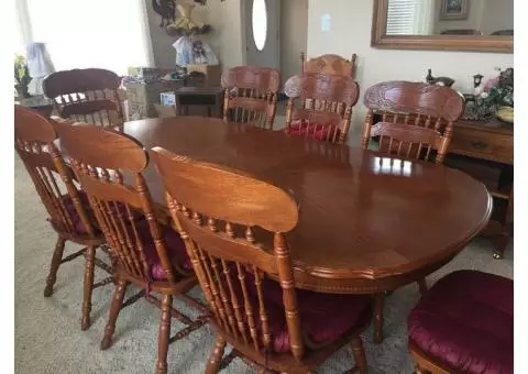 Dining room table with 8 chairs