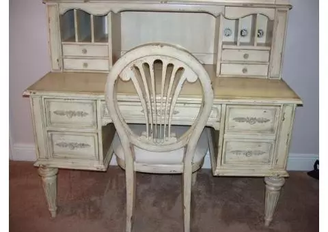 Hooker Shabby Chic Desk w/ Removable Hutch, Chair