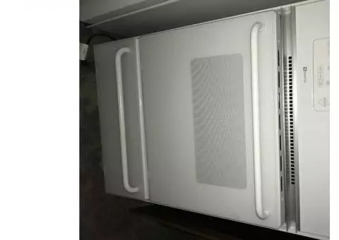 Brand new Maytag oven