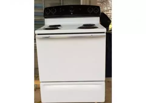 GE Electric Stove