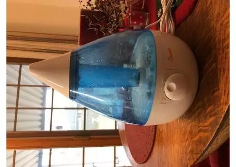 Crane Ultrasonic Tabletop Humidifier