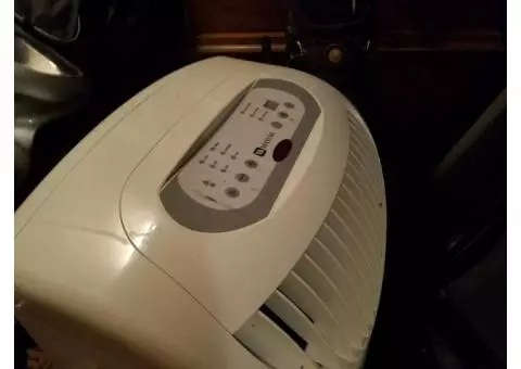 Portable air conditioner