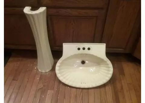 Pedistal sink for a small bathroom