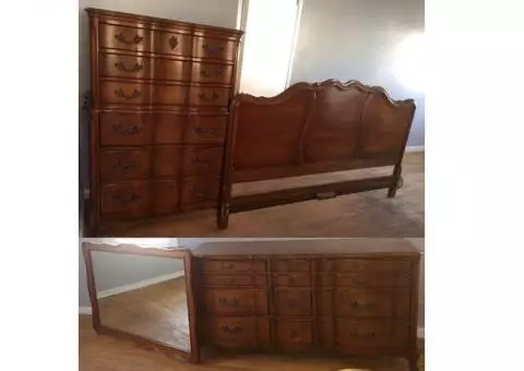 Gorgeous Vintage Fr Provincial 4pc Solid Cherry Bedroom Set, MINT