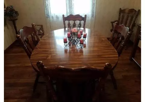 China Cabinet & Dining Room Table