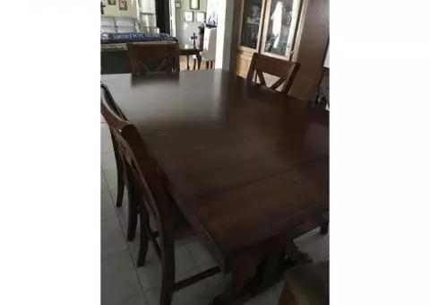 Dining room table