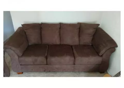 BRAND NEW COUCH 300$