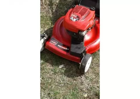 TORO  22"  lawnmower